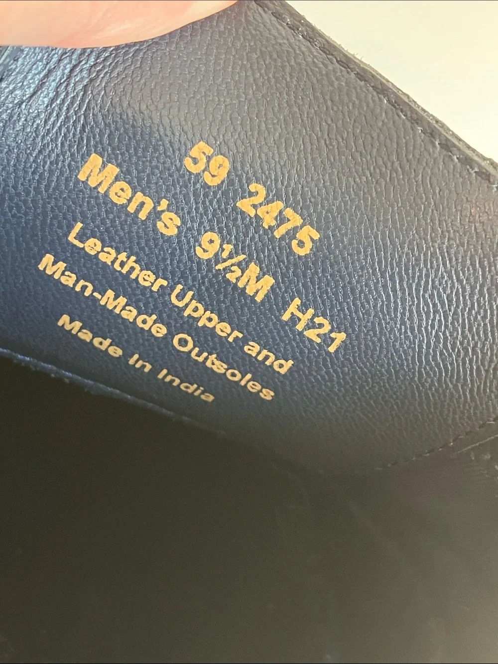 Johnston & Murphy Men's Landry Cap Toe black full grain leather dress shoes 9.5